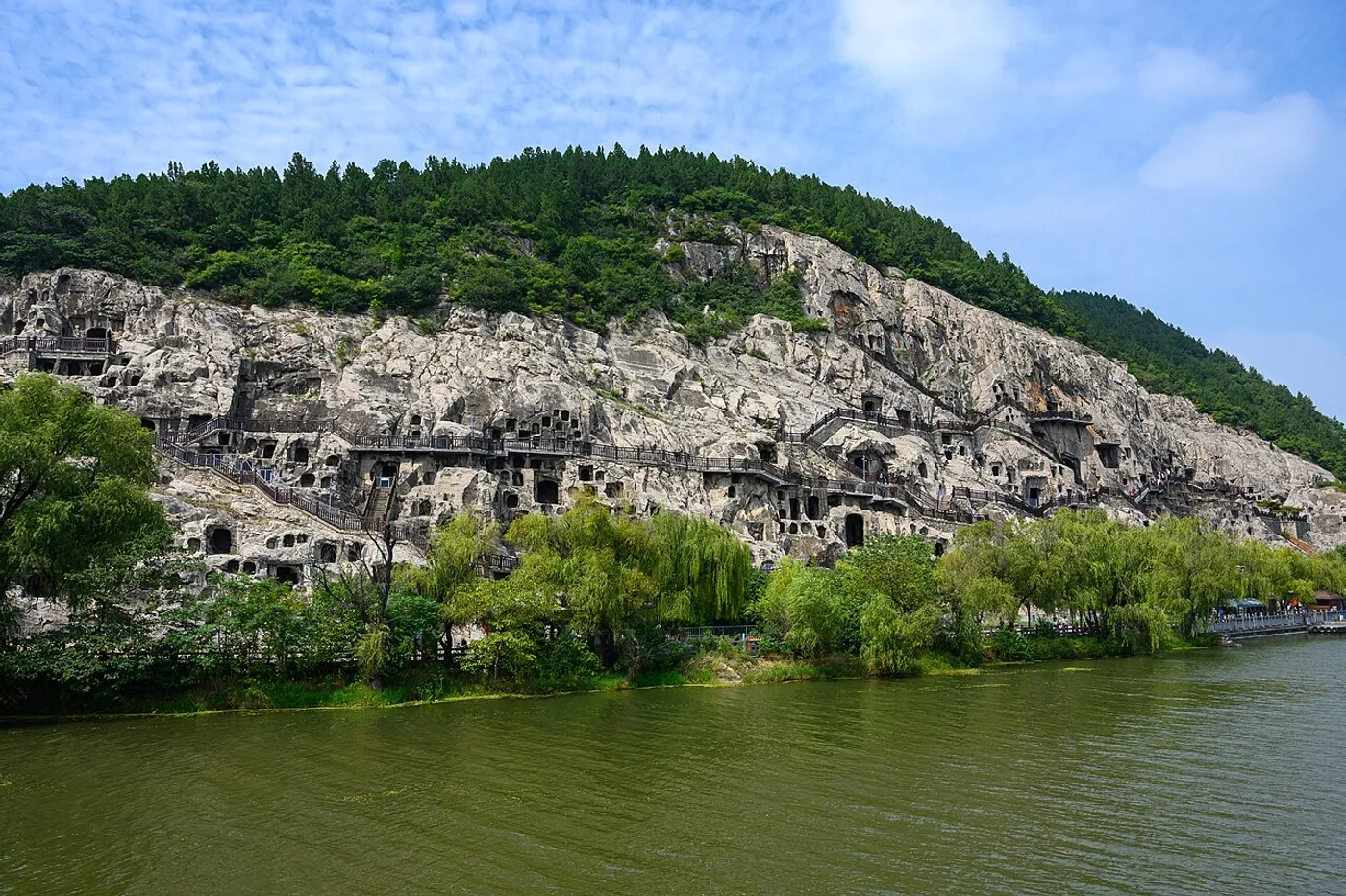 Longmen Grottoes in Luoyang