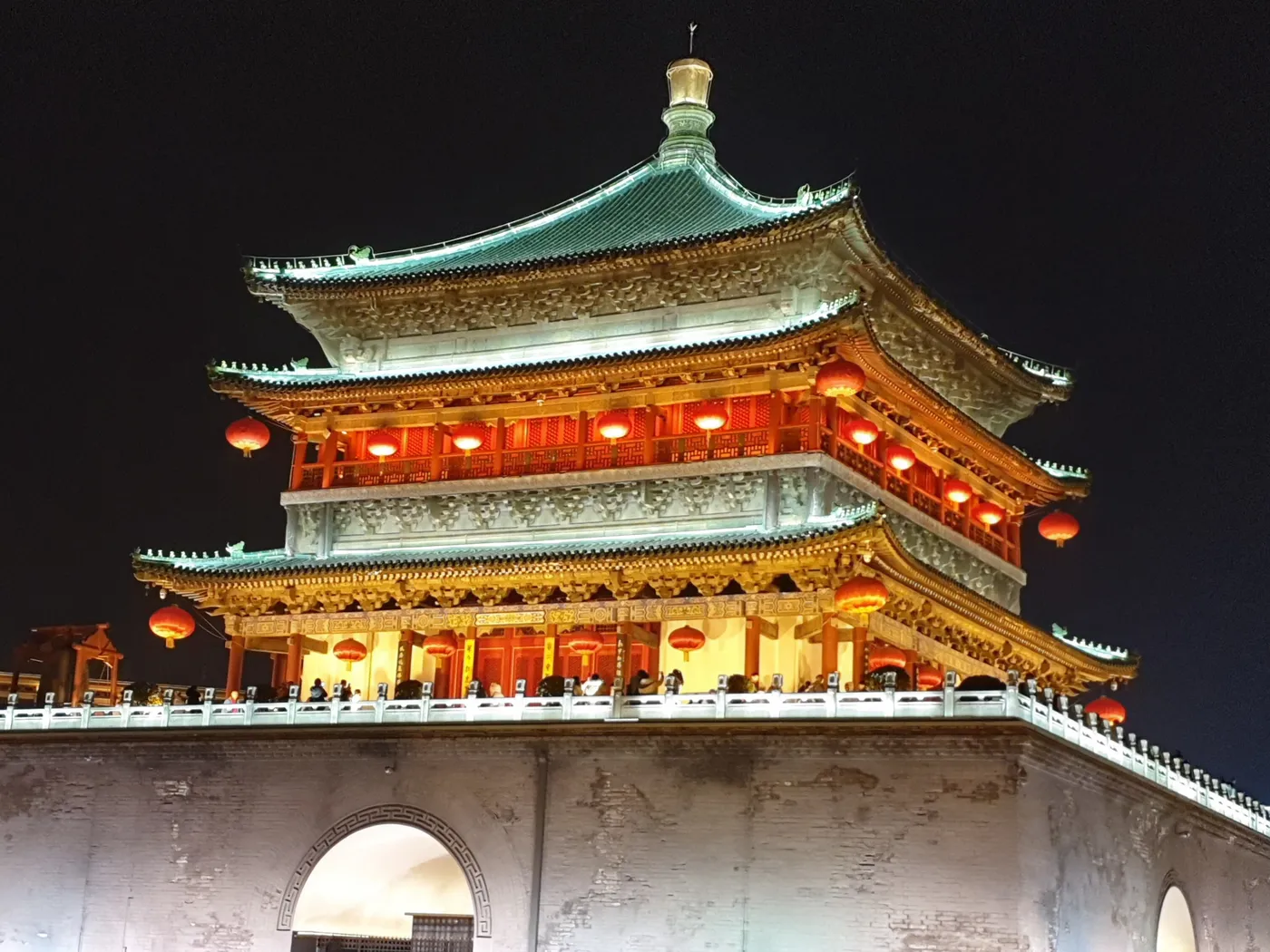 Xi'an Bell Tower at night